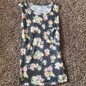 Floral muscle tank